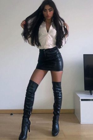 Nuit torride entre les draps chauds Yasmine - rencontre-Milf-La Roche-sur-Yon